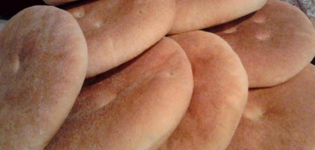 صورة كيفية عجن الخبز المغربي