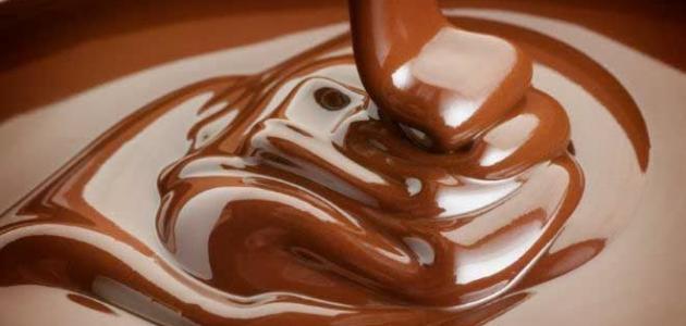 صورة كيفية عمل صلصة الشوكولاتة