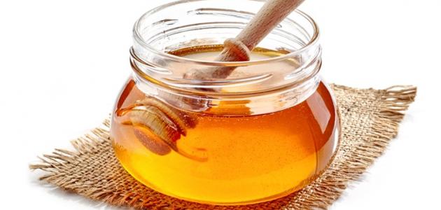 صورة فوائد دهن العسل على السرة