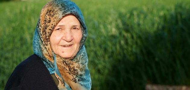 أجمل ما قيل في حق الأم أجمل ما قيل في حق الأم