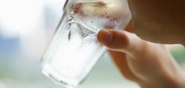 أسباب الشعور بالعطش أسباب الشعور بالعطش