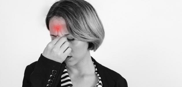 أسباب الصداع من الأمام أسباب الصداع من الأمام