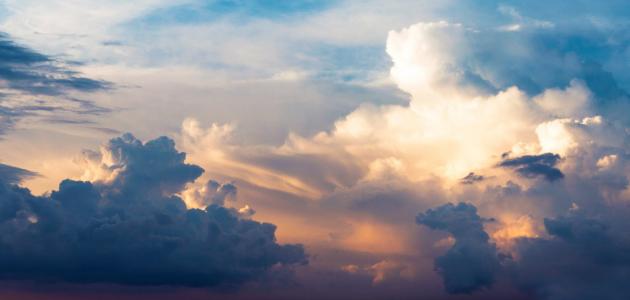 أسماء الملائكة وأعمالهم أسماء الملائكة وأعمالهم