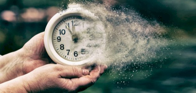 أشعار عن الزمن أشعار عن الزمن