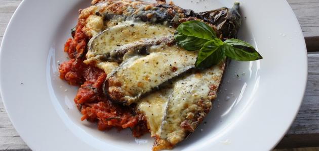 أكلات بالباذنجان أكلات بالباذنجان