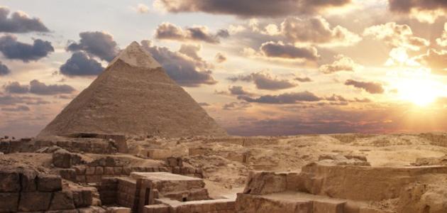 أهم المعالم التاريخية في العالم أهم المعالم التاريخية في العالم