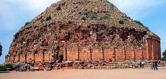 أهم المعالم السياحية في الجزائر أهم المعالم السياحية في الجزائر