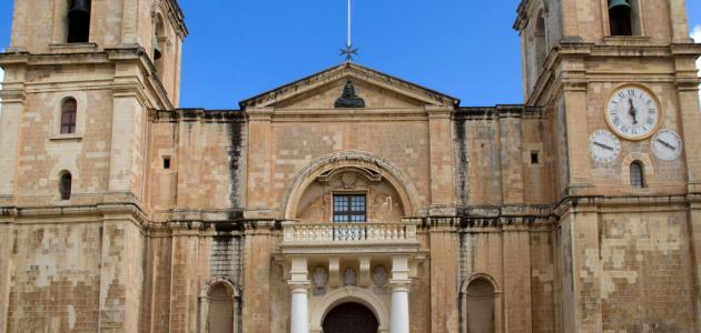 أين تقع وارسو