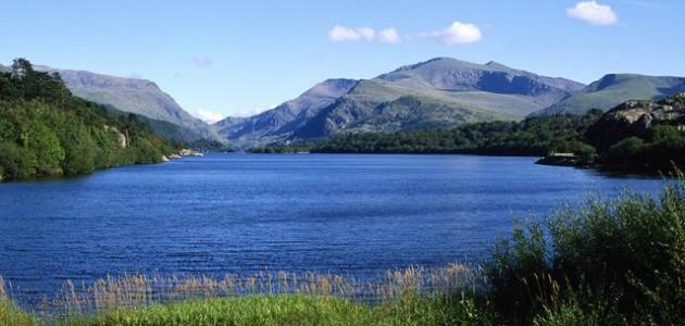 أين توجد البحيرات المرة أين توجد البحيرات المرة