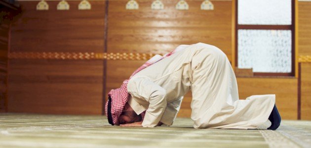 الحكمة من مشروعية الصلاة الحكمة من مشروعية الصلاة