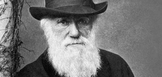 العالم داروين