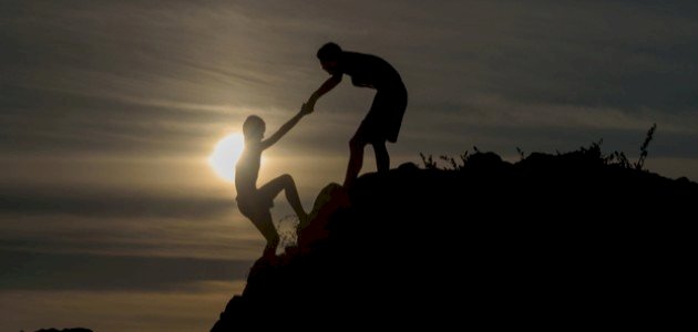 الفرق بين التوكل والتواكل