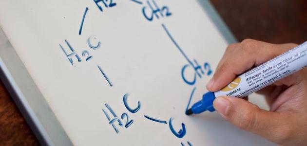 بحث عن الهيدروكربونات بحث عن الهيدروكربونات