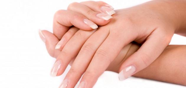 تطويل الاظافر بسرعة تطويل الاظافر بسرعة