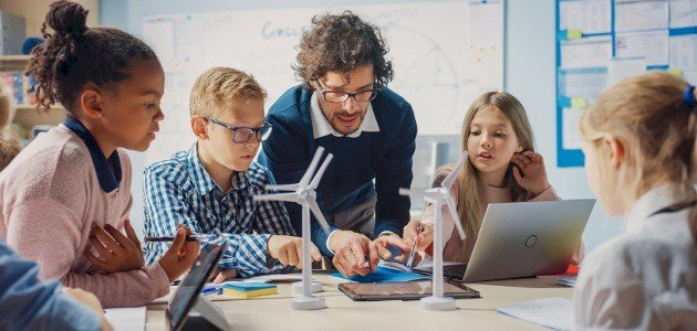 حكم عن التعليم حكم عن التعليم