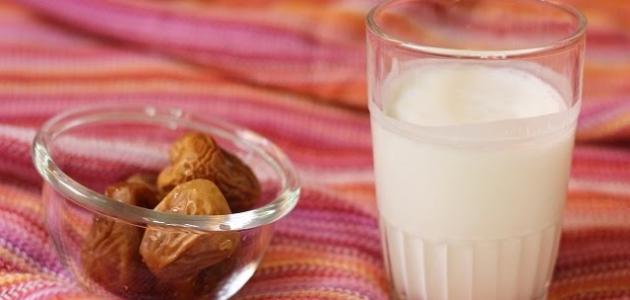 رجيم التمر واللبن للمرضع رجيم التمر واللبن للمرضع