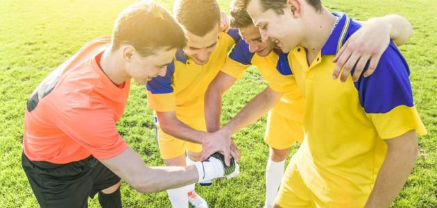 صفات لاعب كرة القدم صفات لاعب كرة القدم