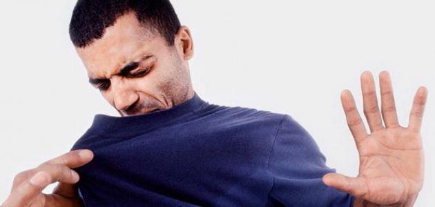 طرق التخلص من رائحة العرق طرق التخلص من رائحة العرق