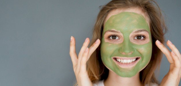 طرق تقشير الوجه في البيت طرق تقشير الوجه في البيت