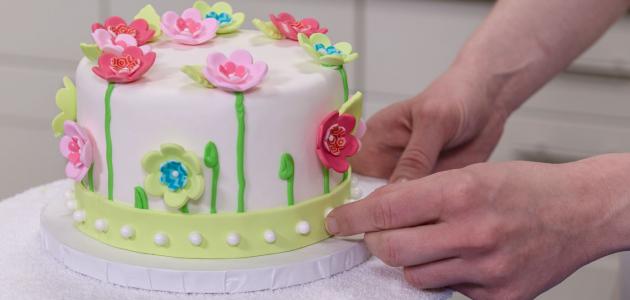 طرق صنع عجينة السكر طرق صنع عجينة السكر