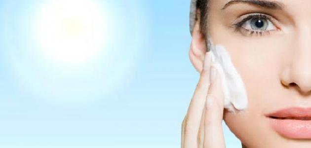 طرق لحماية البشرة من أشعة الشمس طرق لحماية البشرة من أشعة الشمس