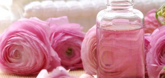 طريقة استخدام ماء الورد للبشرة طريقة استخدام ماء الورد للبشرة
