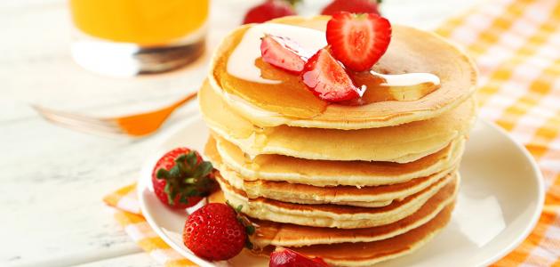 طريقة تزيين البان كيك طريقة تزيين البان كيك