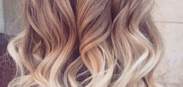 طريقة صبغ الشعر بلونين طريقة صبغ الشعر بلونين