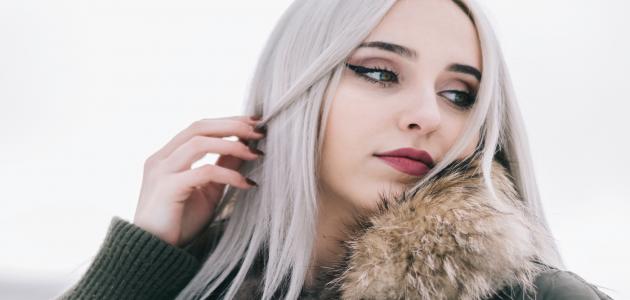 طريقة صبغ الشعر ثلجي رمادي طريقة صبغ الشعر ثلجي رمادي