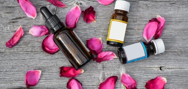 طريقة صنع زيت الورد طريقة صنع زيت الورد