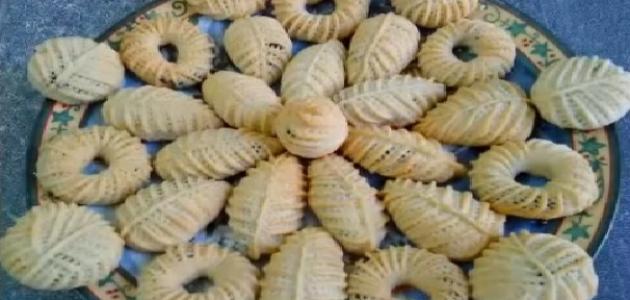 طريقة عمل المعمول بالجوز طريقة عمل المعمول بالجوز