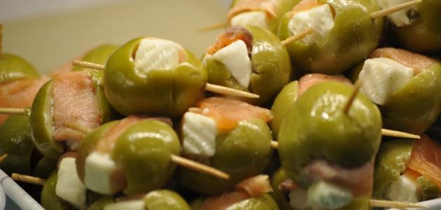 طريقة عمل سلطة الزيتون طريقة عمل سلطة الزيتون