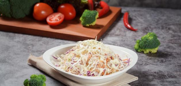 طريقة عمل سلطة الملفوف