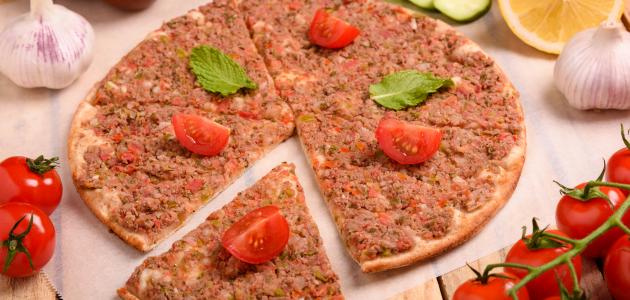 طريقة عمل لحم بعجين طريقة عمل لحم بعجين