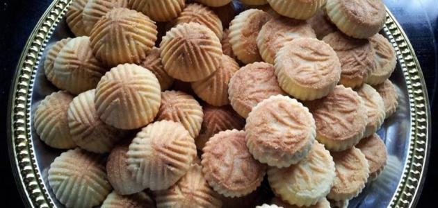 طريقة عمل معمول بالتمر هش ولذيذ طريقة عمل معمول بالتمر هش ولذيذ