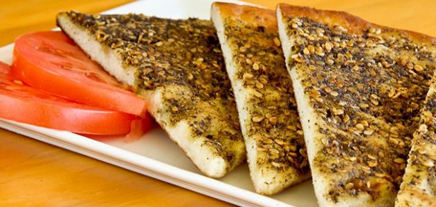 طريقة مناقيش الزعتر طريقة مناقيش الزعتر