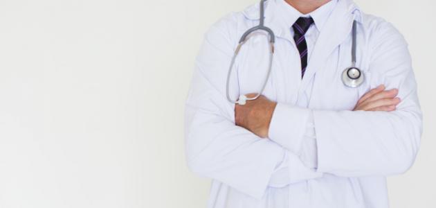 ظهور عروق حمراء في الفخذ ظهور عروق حمراء في الفخذ