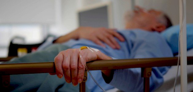 علامات الموت عند كبار السن علامات الموت عند كبار السن