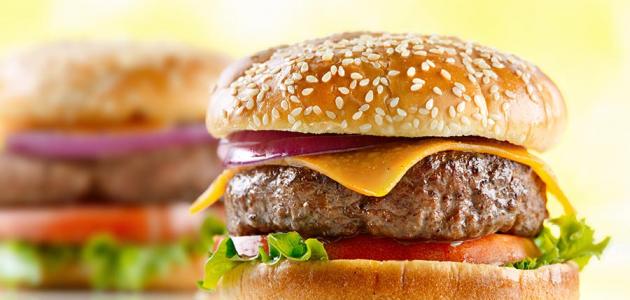 عمل أكلات سريعة