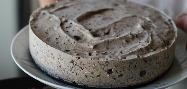 عمل كيكة الأوريو الباردة