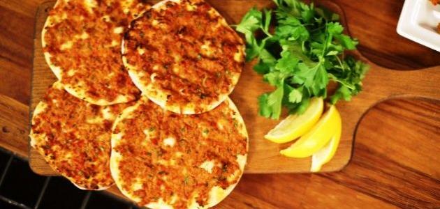 عمل لحم بعجين عراقي عمل لحم بعجين عراقي