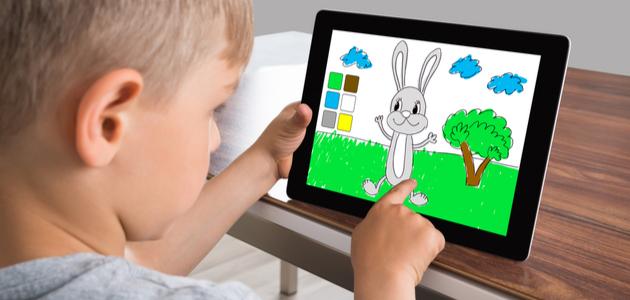 فوائد الأجهزة الإلكترونية للأطفال فوائد الأجهزة الإلكترونية للأطفال