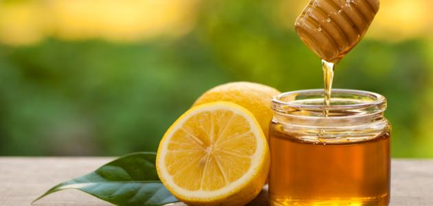 فوائد العسل والليمون على الريق