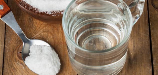 فوائد المضمضة بالملح للأسنان فوائد المضمضة بالملح للأسنان