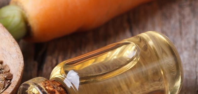 فوائد زيت الجزر للبشرة فوائد زيت الجزر للبشرة