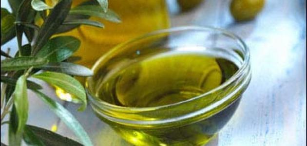 فوائد زيت الزيتون للشعر الخفيف فوائد زيت الزيتون للشعر الخفيف