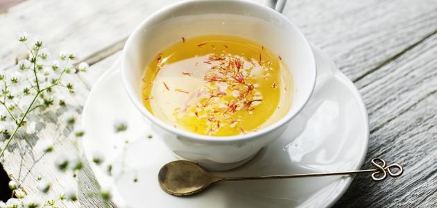 فوائد شاي الزعفران