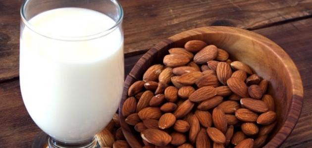 فوائد عصير اللوز فوائد عصير اللوز