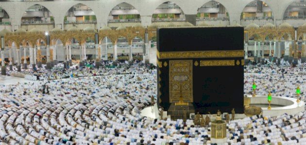 قصة بناء الكعبة قصة بناء الكعبة