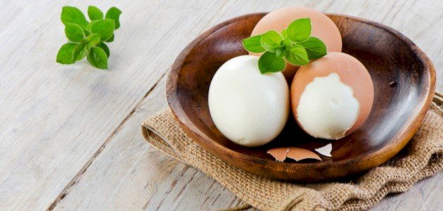 كم سعراً حرارياً في البيضة المسلوقة كم سعراً حرارياً في البيضة المسلوقة